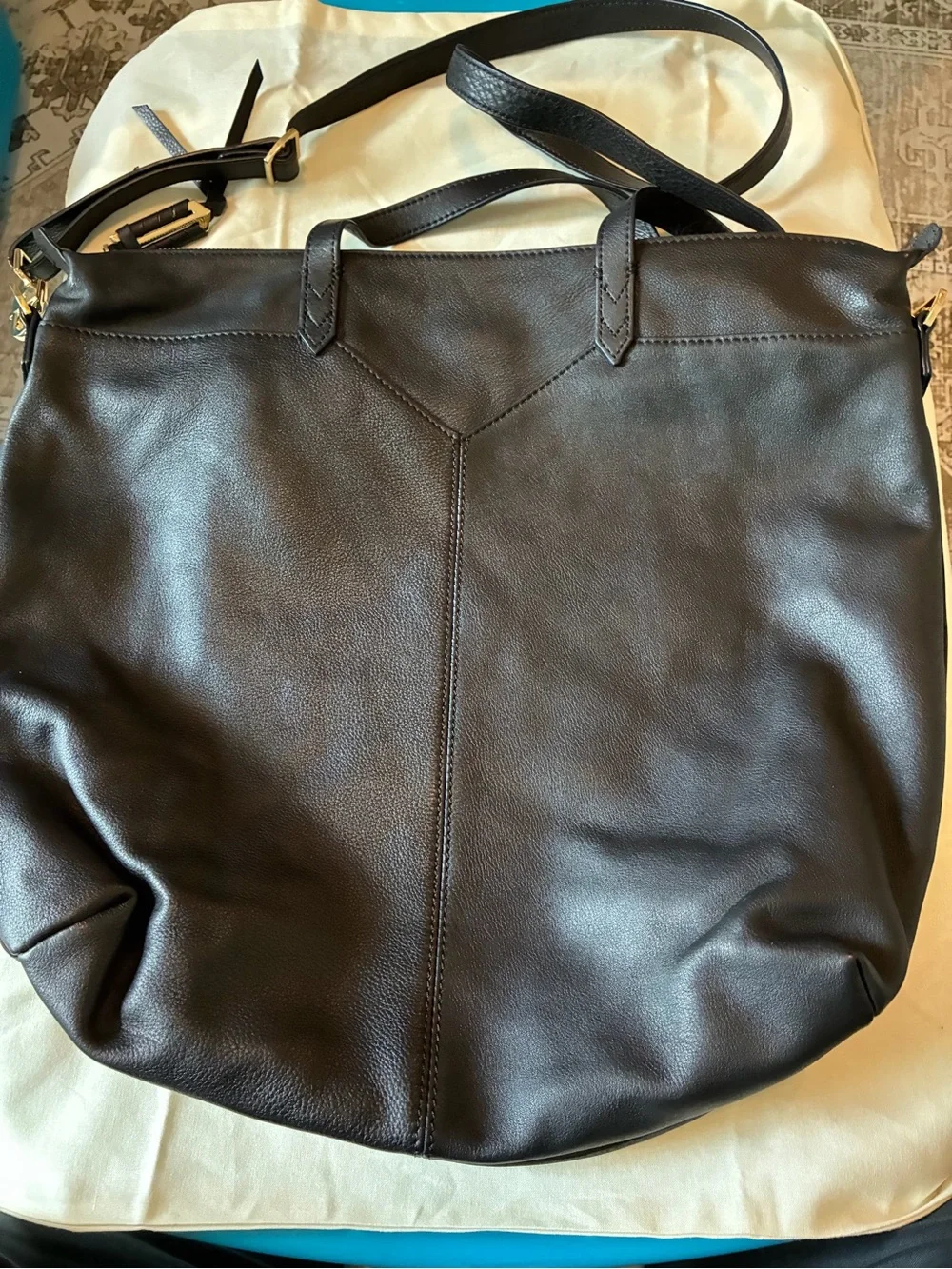 Stella & Dot Cream Tote with Gold Logo